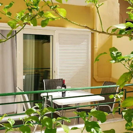 Casa Christina 1 아파트 *